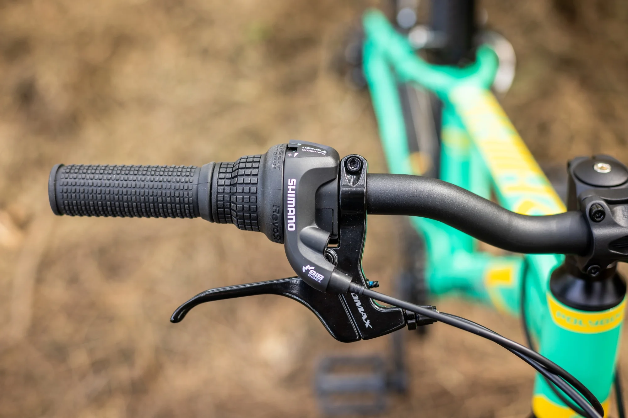 Polygon Premier 24 XC - Kids Mountain Bike - Image 9