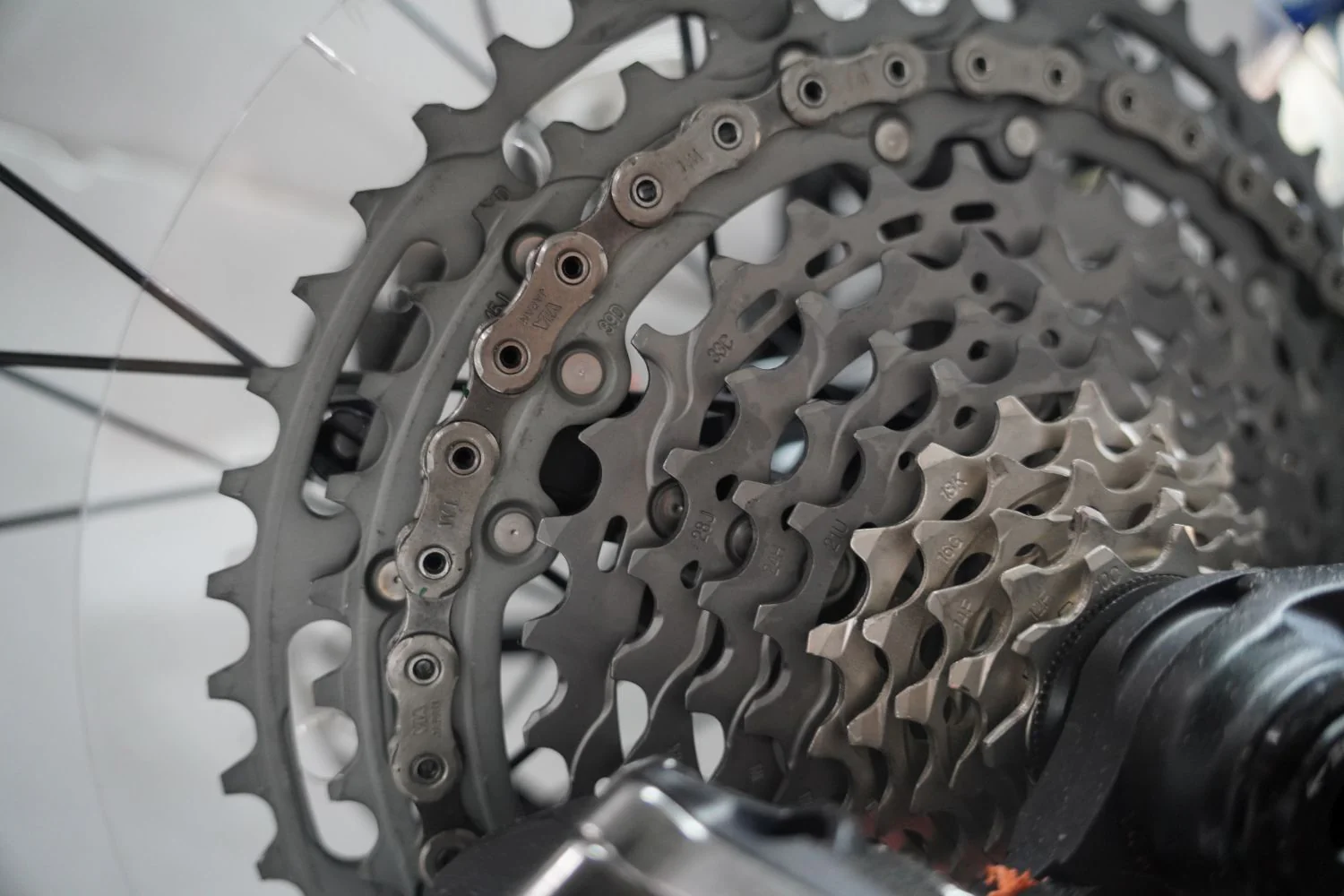 Ex Demo - Polygon Collosus N9 Carbon - Enduro Mountain Bike L1 - Image 5