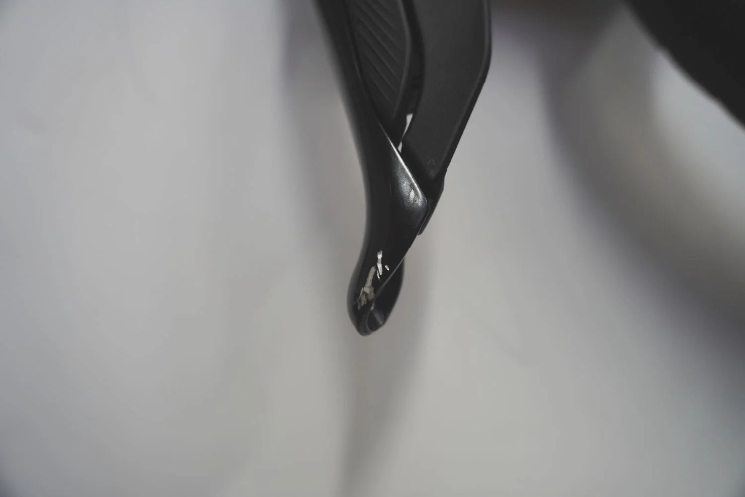 Ex Demo - Polygon Strattos S7X - 105 Di2 Carbon Road Bike S2 - Image 3