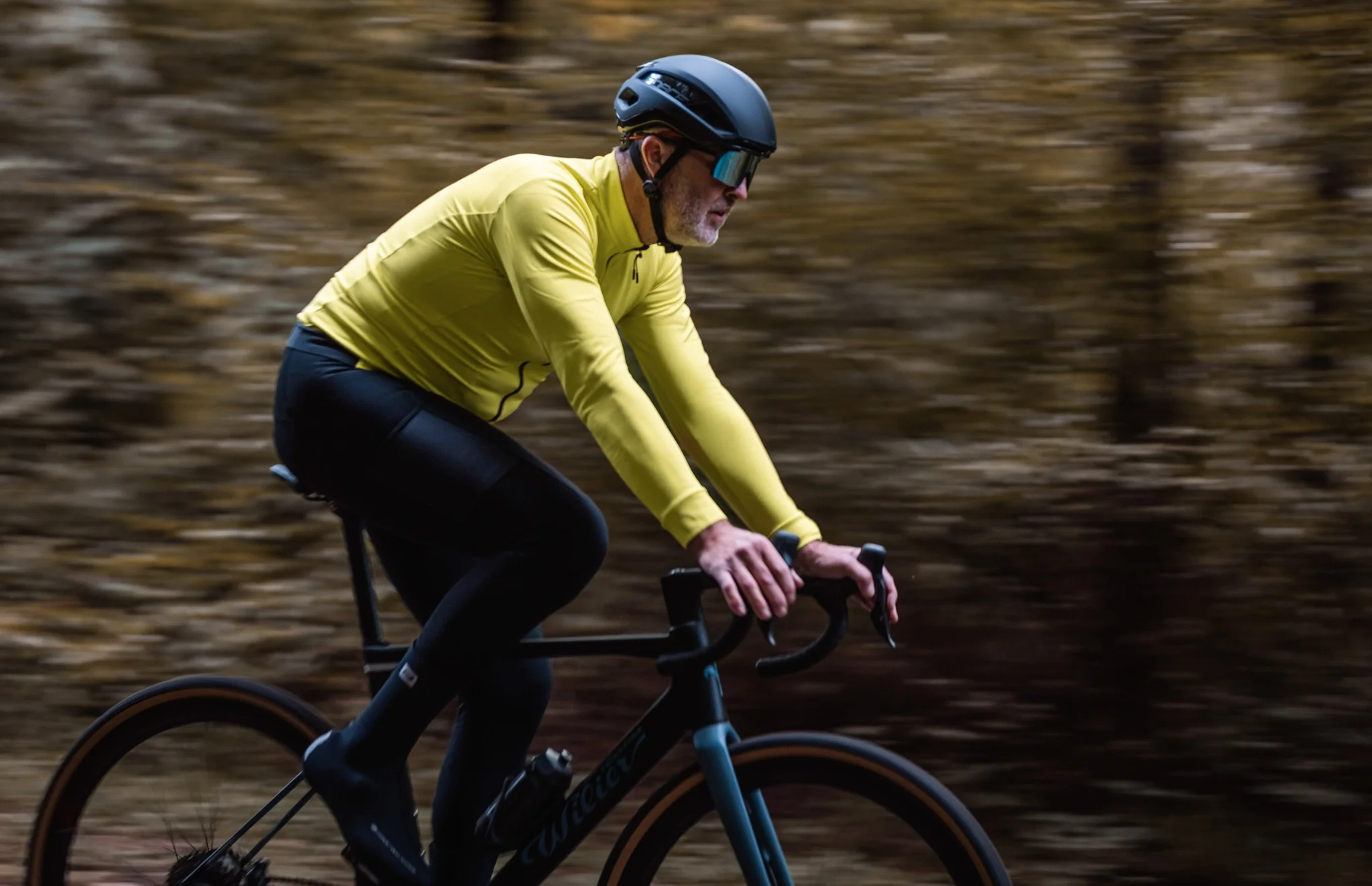 Force Alvaro Aero Road Helmet - Image 5