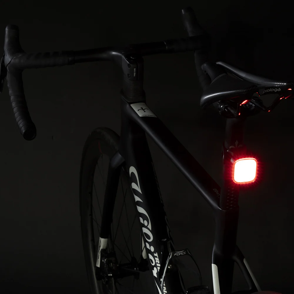 Force COB 25LM USB-C Rear Light - Image 3