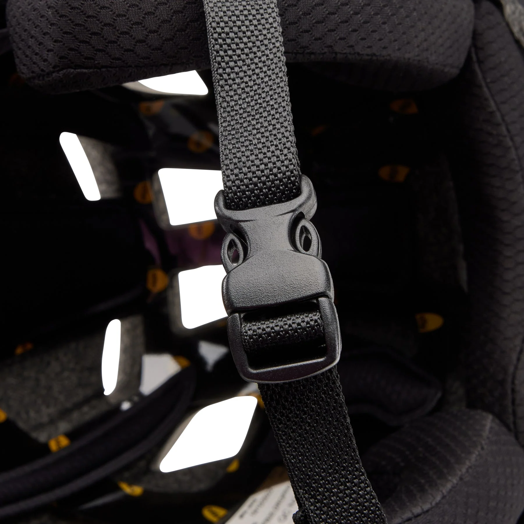 Fox Dropframe Helmet - Image 10