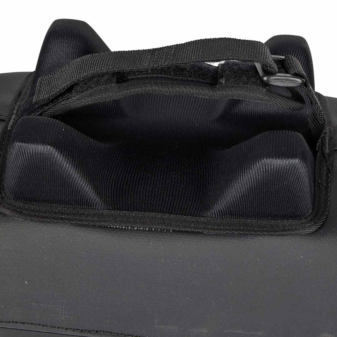 Fox Premium Tailgate Cover Large - Image 6