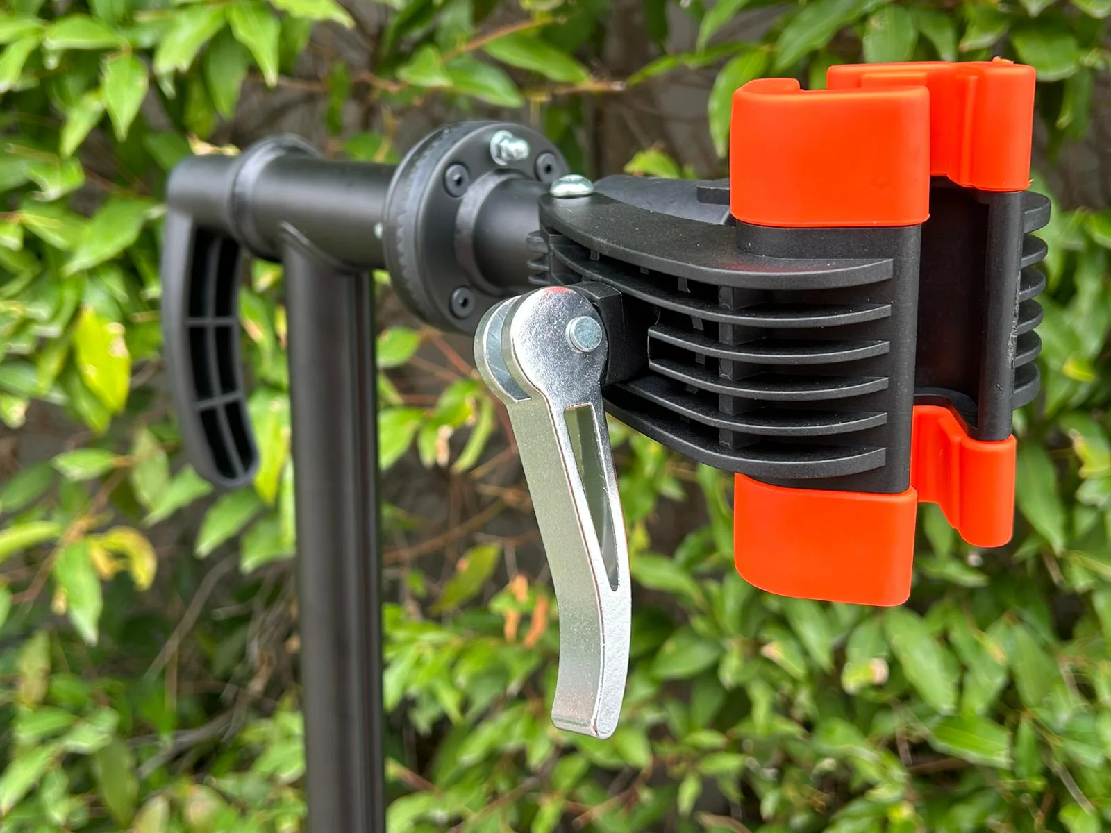 JetBlack Workstand Pro Lever Locking Clamp Head - Image 3