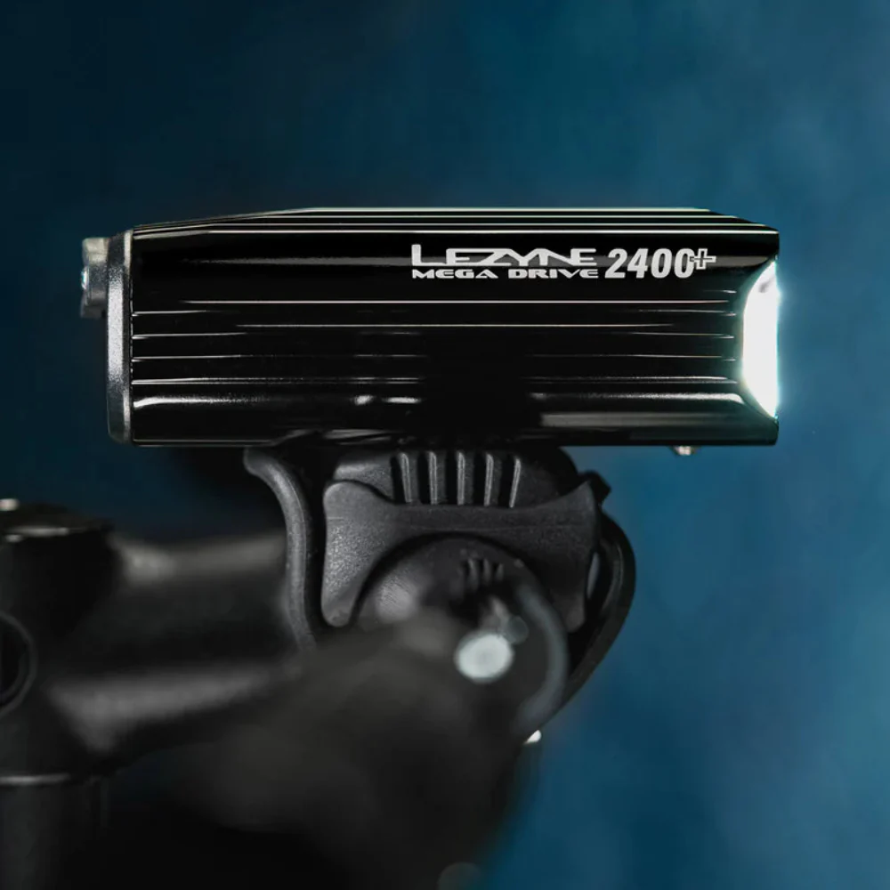 Lezyne Mega Drive 2400+ USB-C Front Light - Image 8