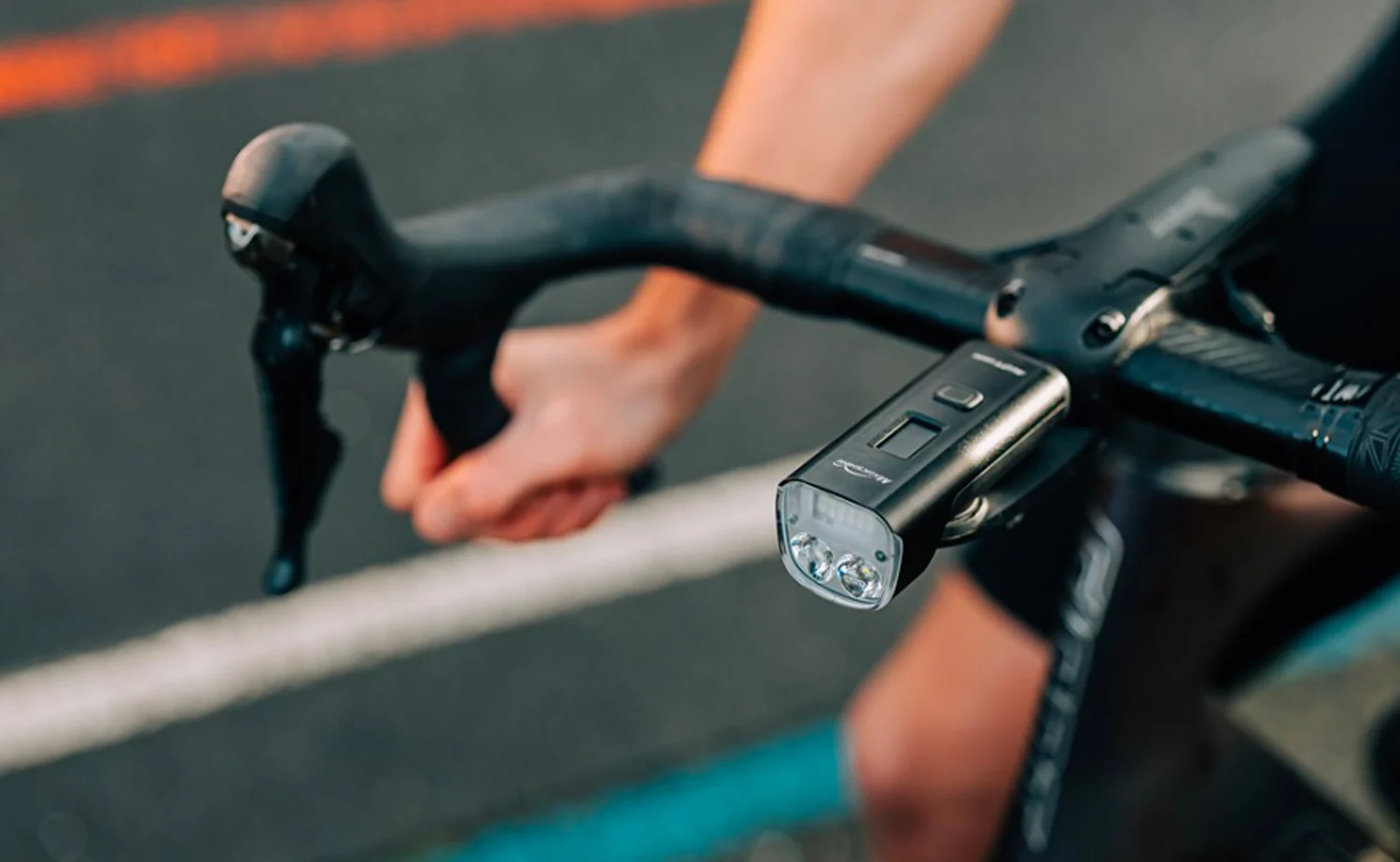 MAGICSHINE Front Light - ALLTY 2500S - Garmin and GoPro Mounts included - USB - Image 8