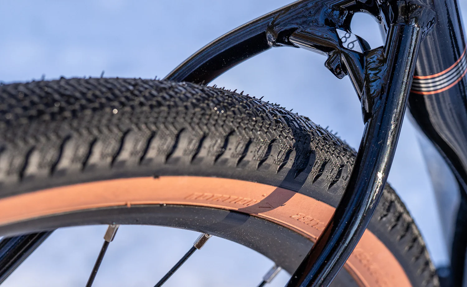 Marin DSX FS - Flat Bar Gravel Bike - Image 11