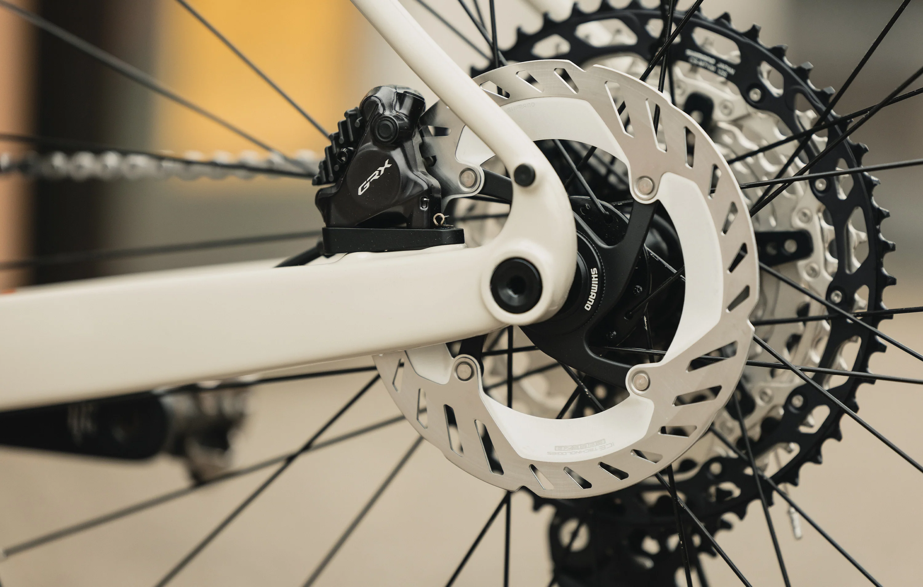 Marin Headlands 2 - Carbon Gravel Bike - Image 7