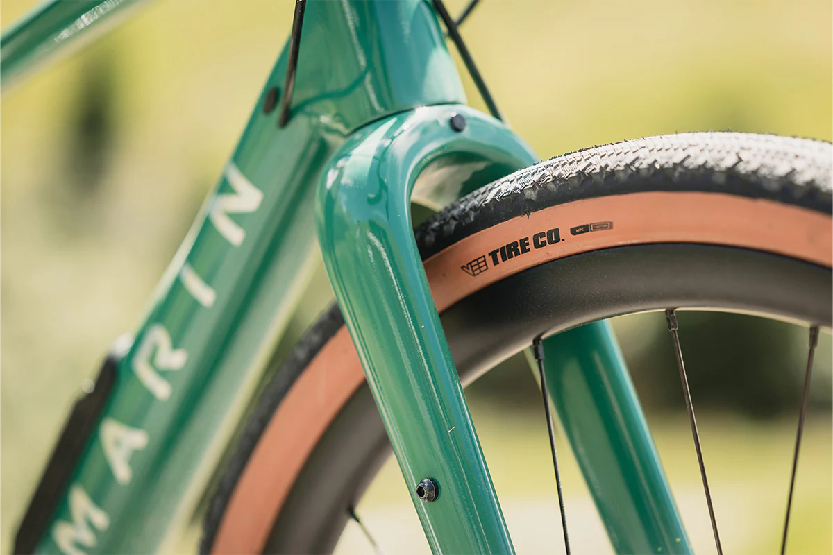 Marin Headlands 3 - Carbon Gravel Bike - Image 10