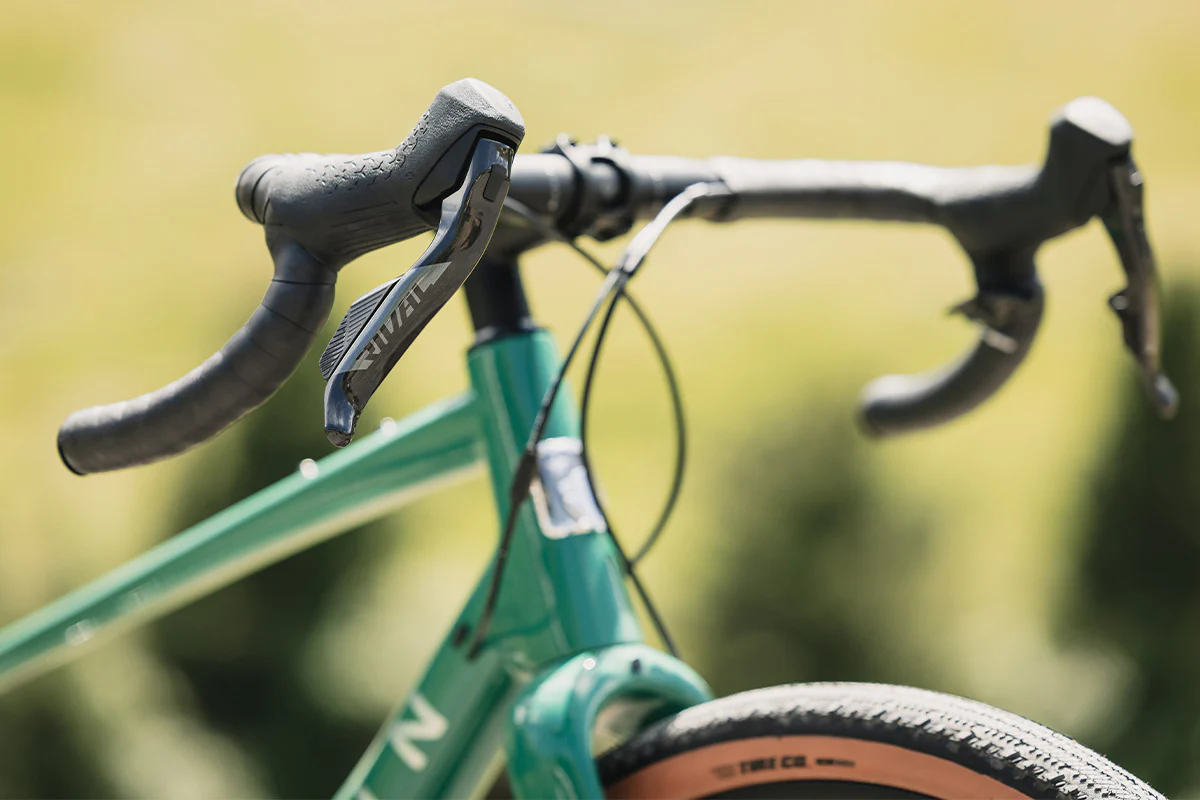 Marin Headlands 3 - Carbon Gravel Bike - Image 11