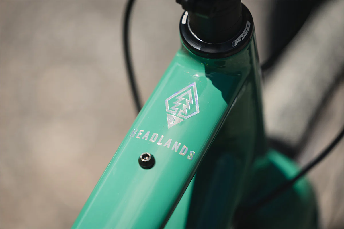 Marin Headlands 3 - Carbon Gravel Bike - Image 15