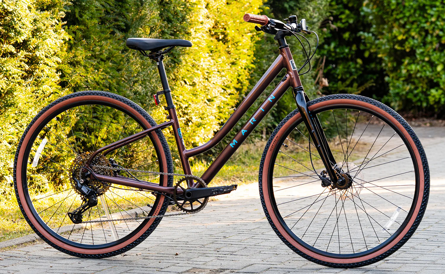 Marin Kentfield 3 ST - Hybrid Bike - Image 3