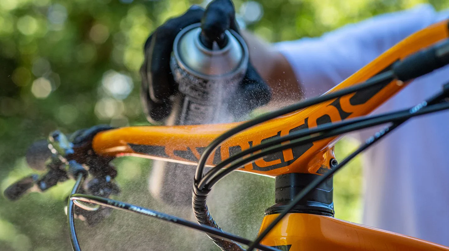 Muc-Off Bike Care Kit Essentials - Image 8