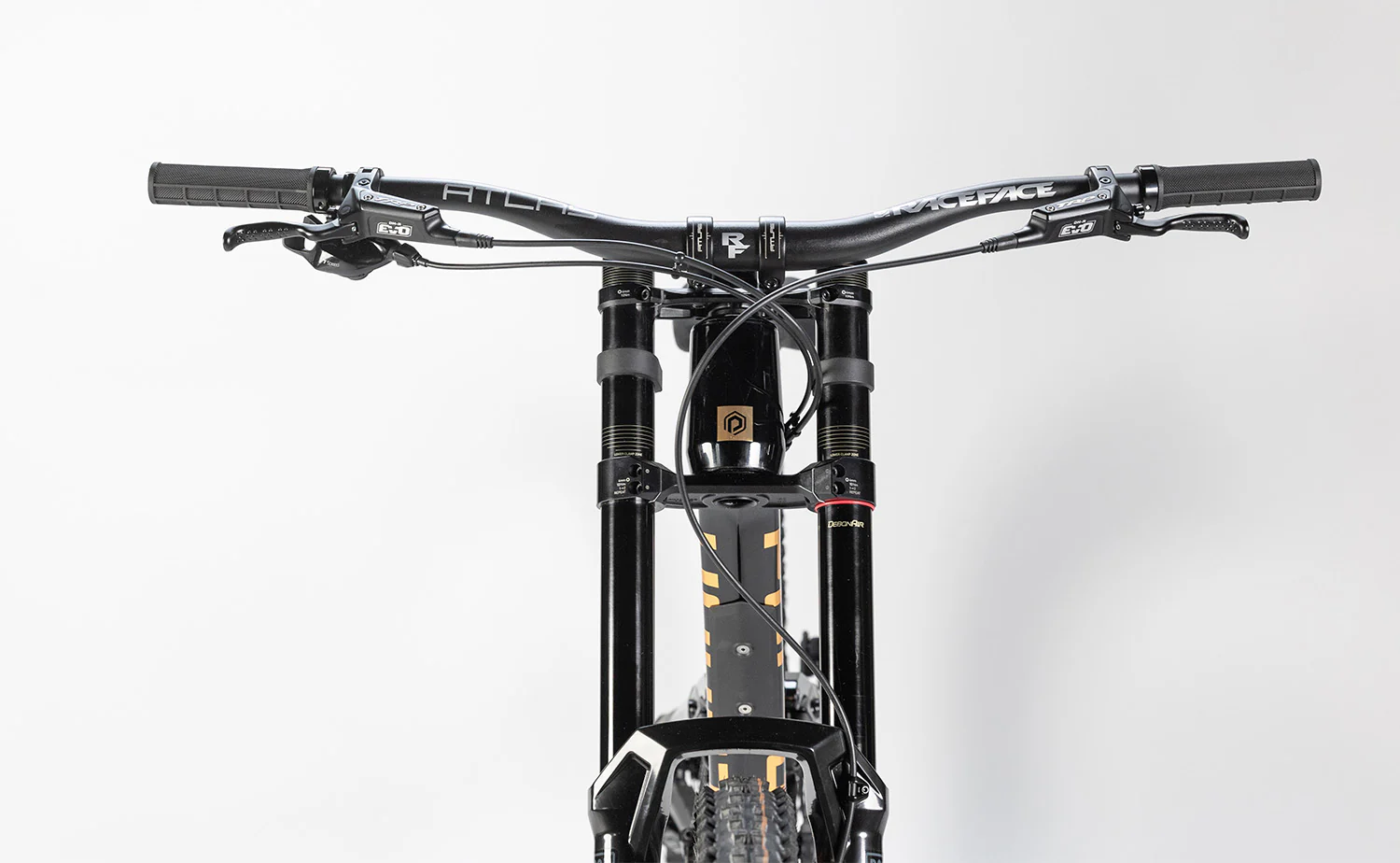 Polygon Collosus DH7 - Downhill Bike - Image 12