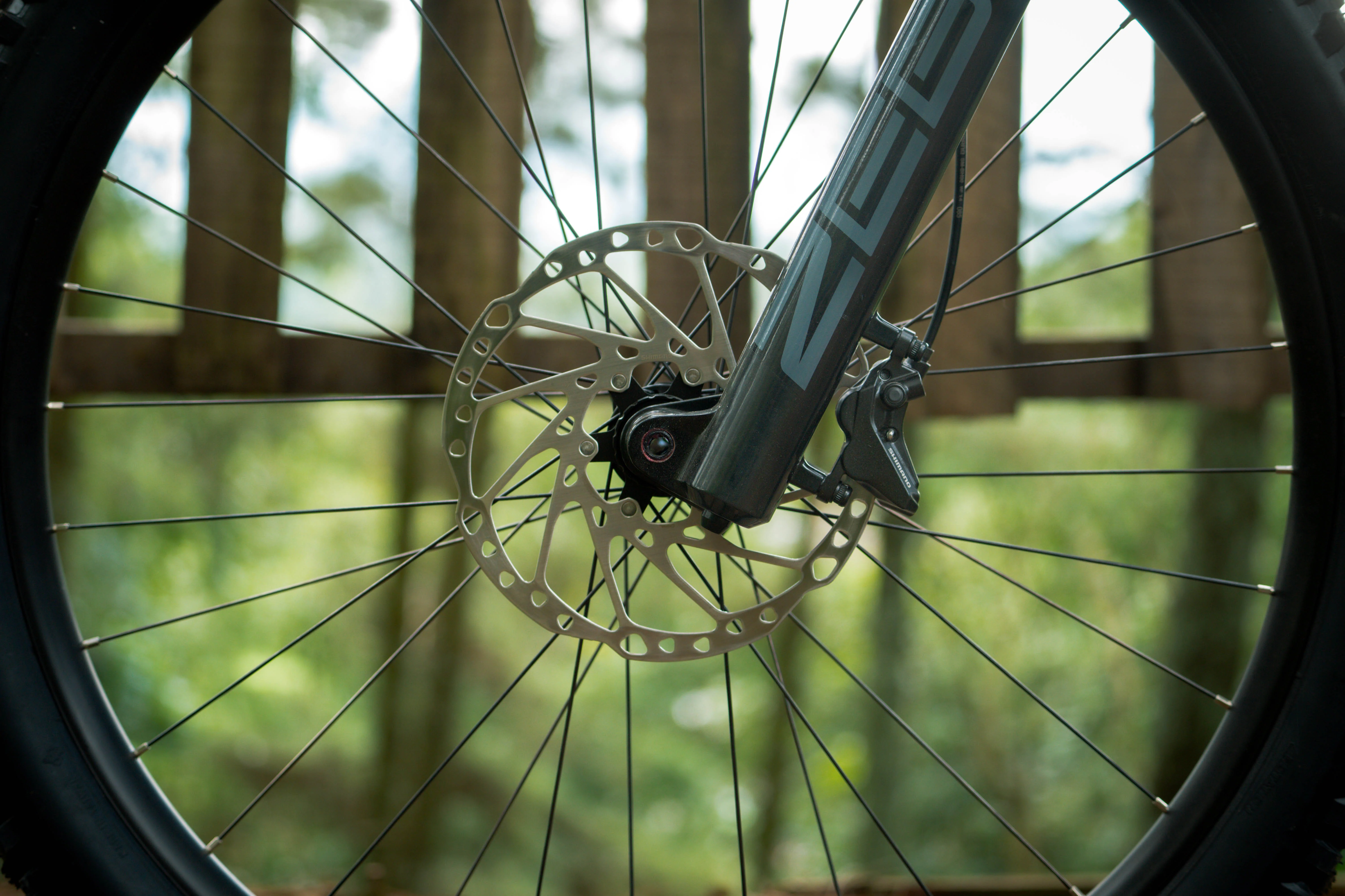Polygon Collosus N7 - Enduro Mountain Bike - Image 12
