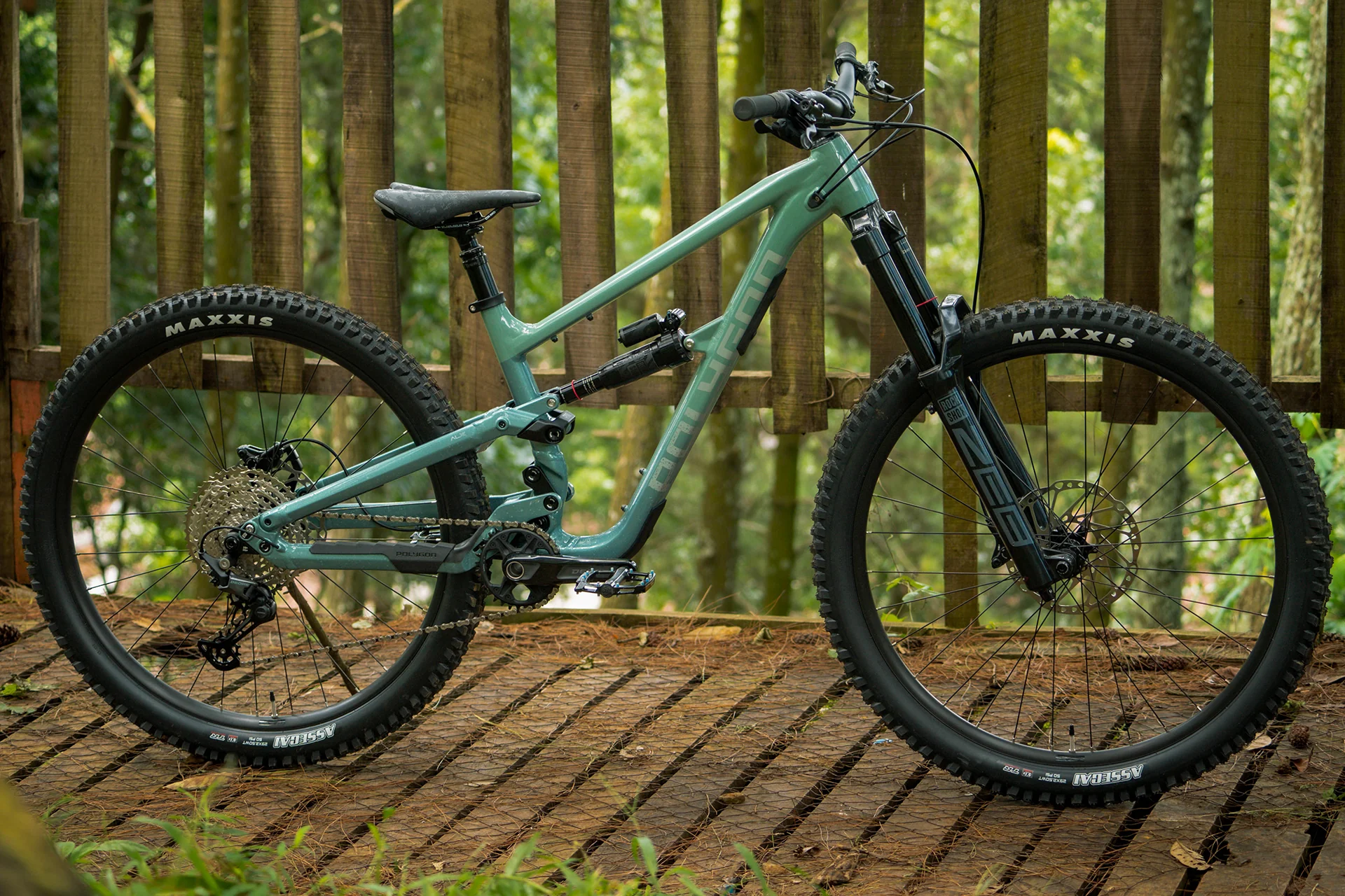 Polygon Collosus N7 - Enduro Mountain Bike - Image 3