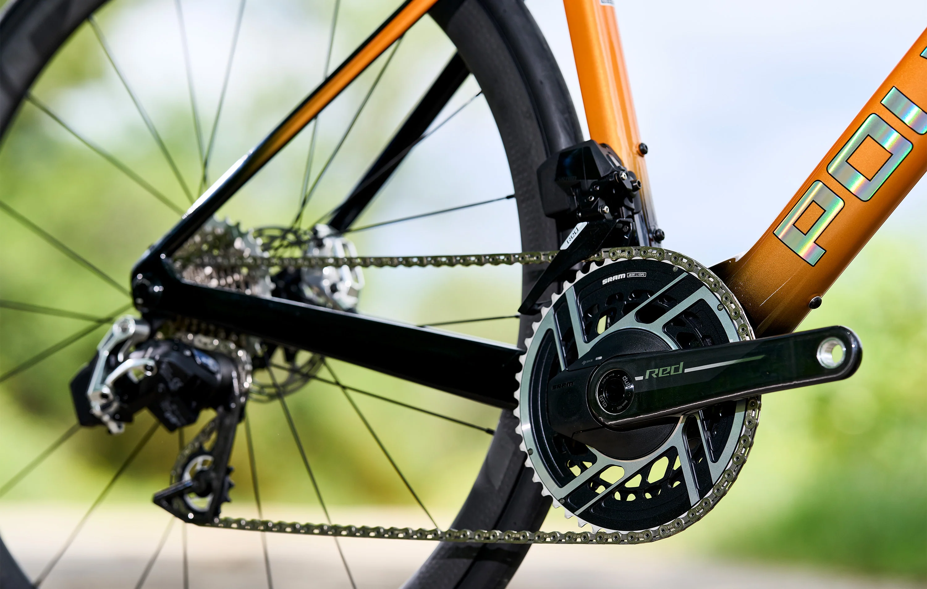 Polygon Helios A0 - SRAM Red AXS Carbon Road Bike - Image 6