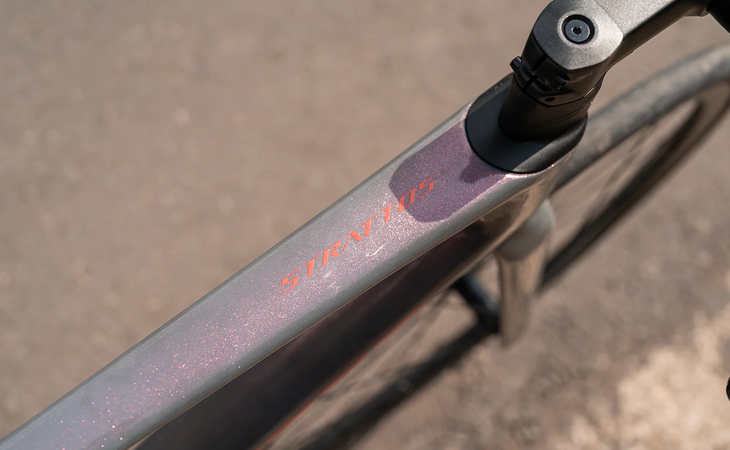 Polygon Strattos 7 - 105 Di2 Carbon Endurance Bike - Image 11