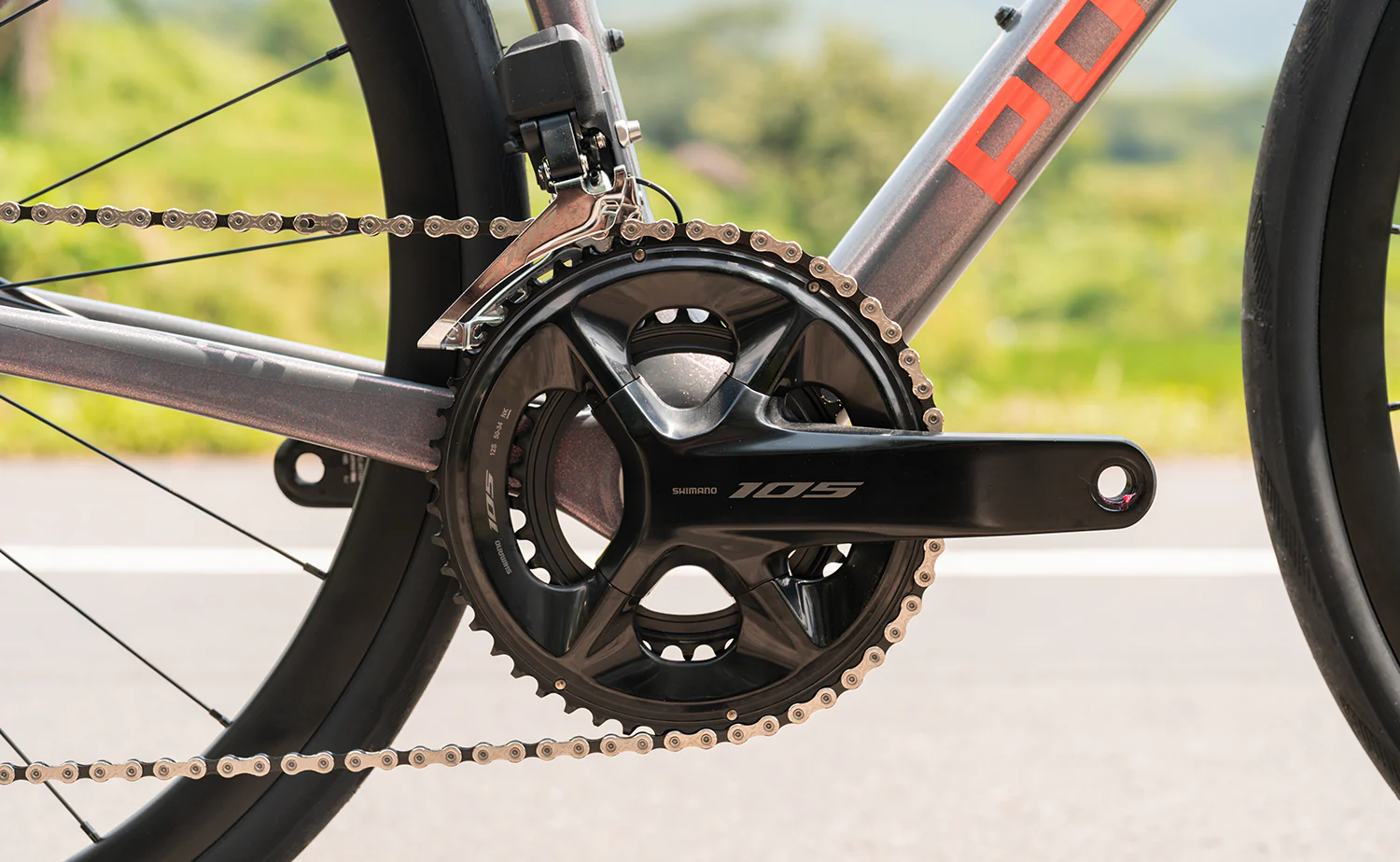 Polygon Strattos 7 - 105 Di2 Carbon Endurance Bike - Image 9