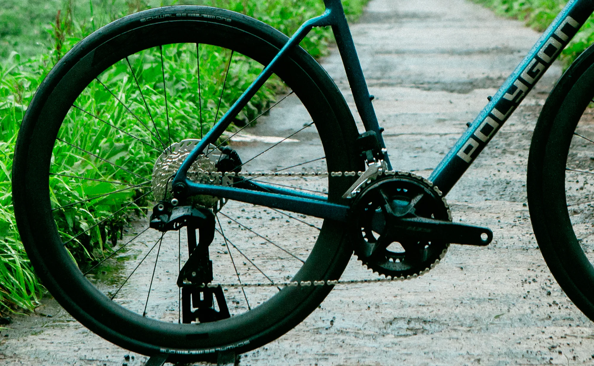 Polygon Strattos C7 - 105 Di2 Carbon Endurance Bike - Image 6