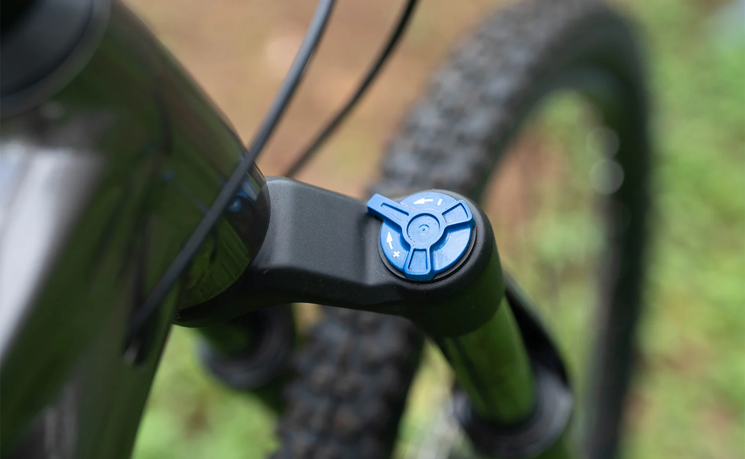 Polygon Xtrada 6 - Mountain Bike [New] - Image 9