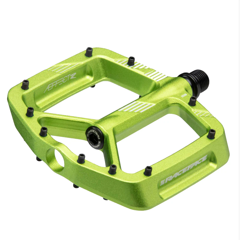 Raceface Aeffect R Flat Pedals - Image 4