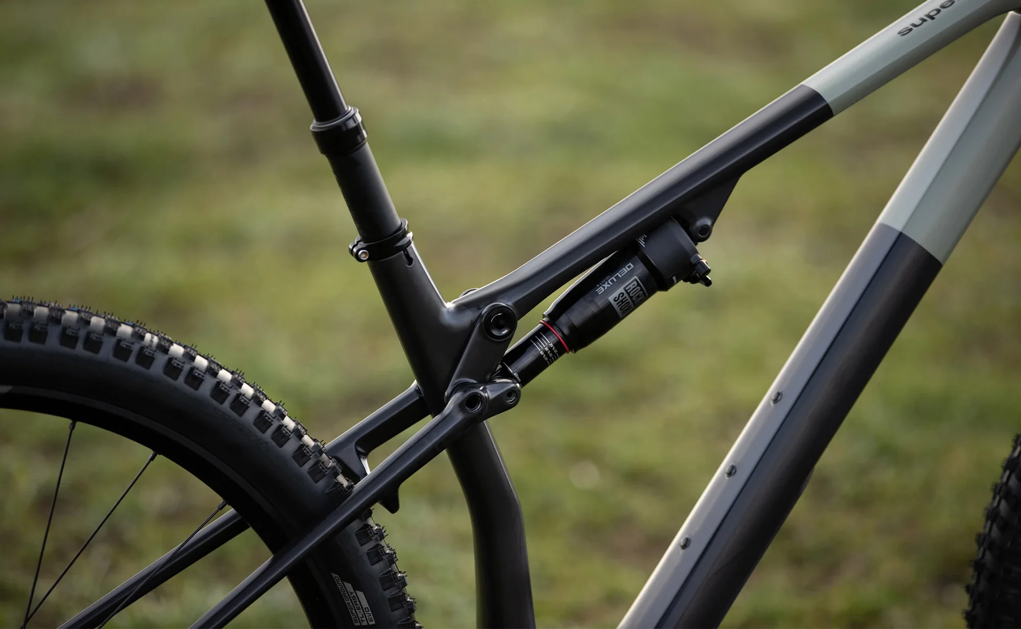 Superior XF 9.6 DC -  Lightweight Carbon Trail Bike - Image 4