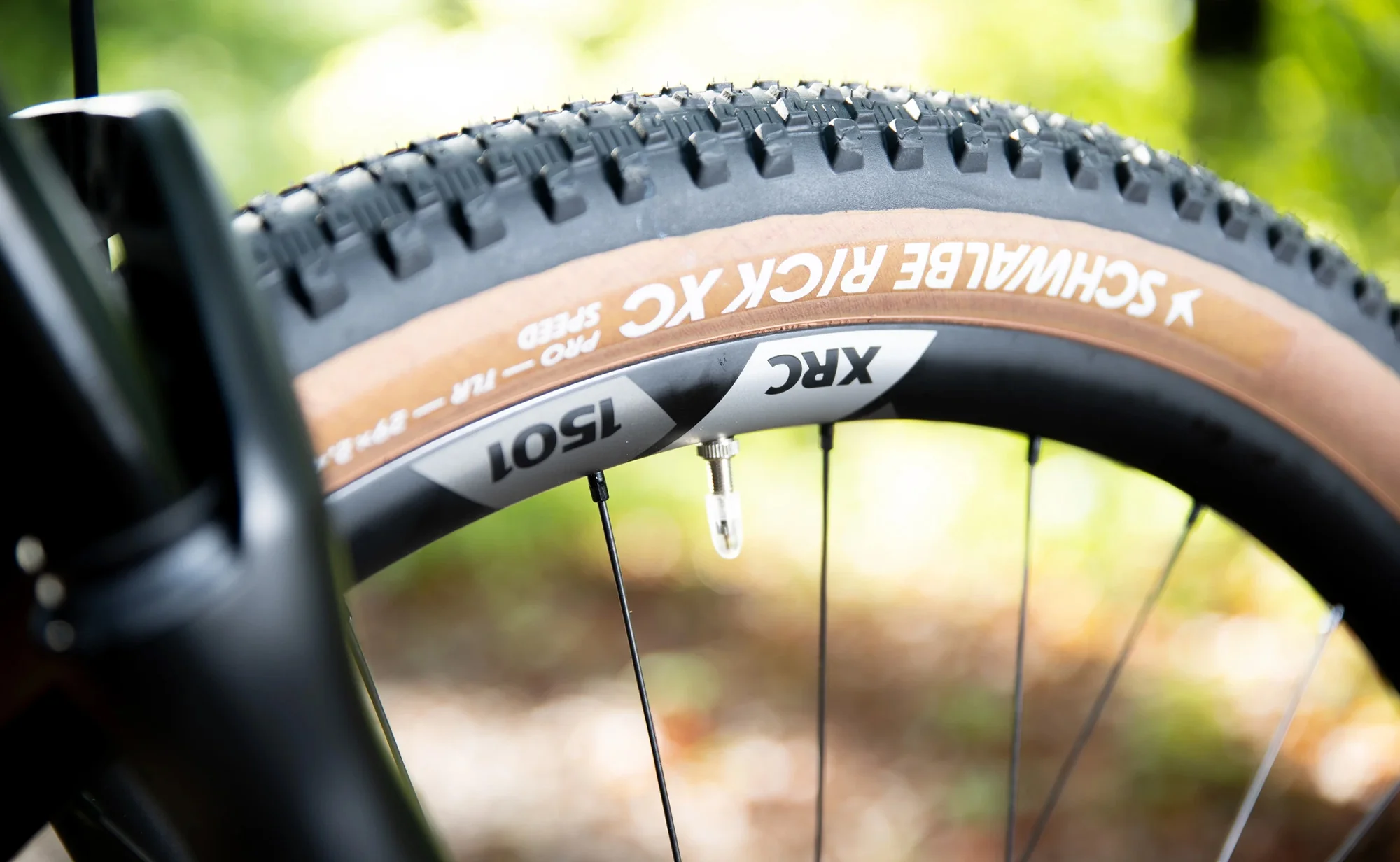Superior XF 9.6 Team - XT Di2 Carbon XC Mountain Bike - Image 11