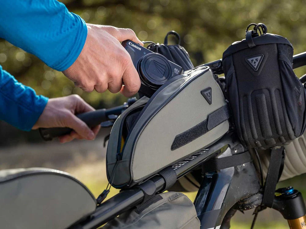 Topeak TopLoader (0.75L) - Bikepacking Headtube Bag - Image 8