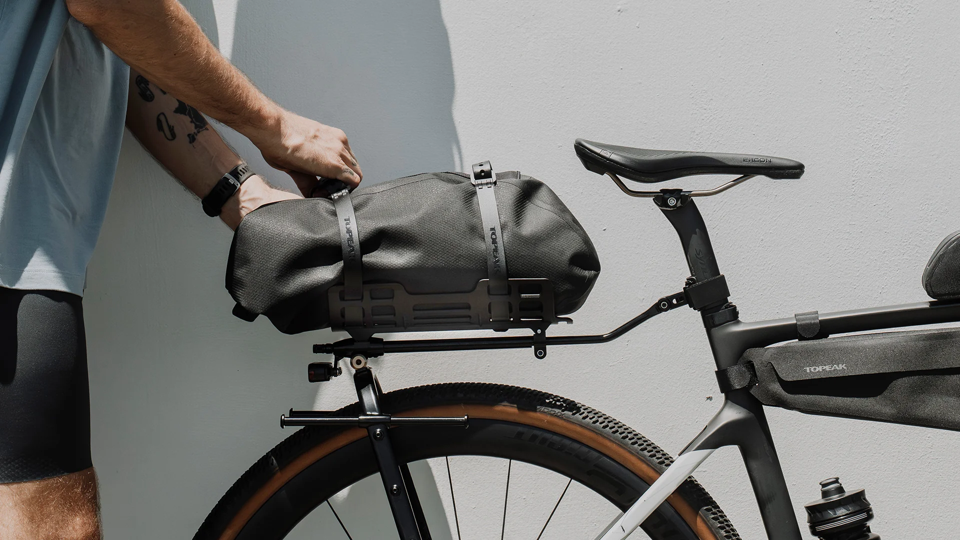 TOPEAK U-SHELL DRYBAG 10L - Image 6